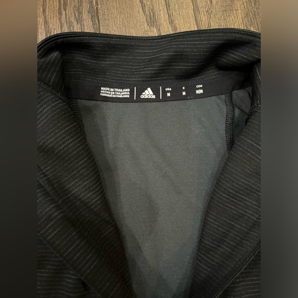 New Adidas Top - Picture 2 of 14